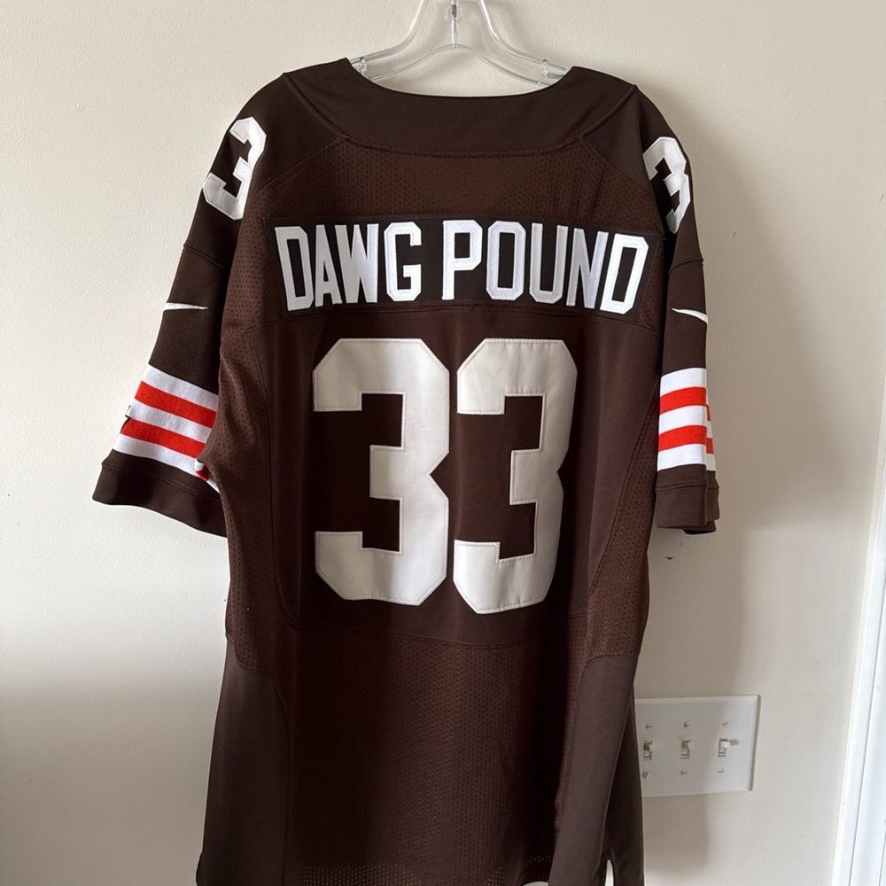 MEN’S NIKE CLEVELAND BROWNS AUTHENTIC DAWG POUND #33 JERSEY SZ 52 - NWOT - Picture 6 of 6